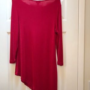 Chico’s Traveler’s  Red Top S8 sleek and slimming slant cut